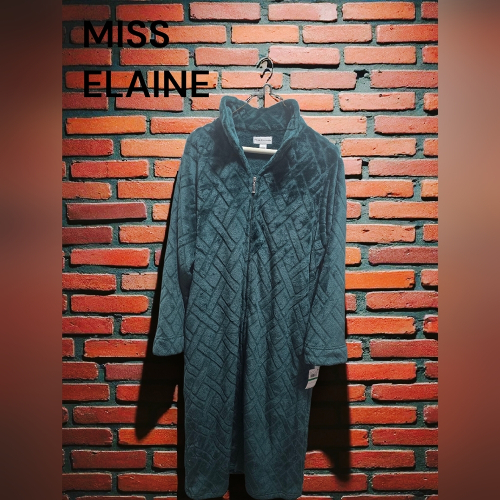 Miss Elaine Quilted Green Robe
